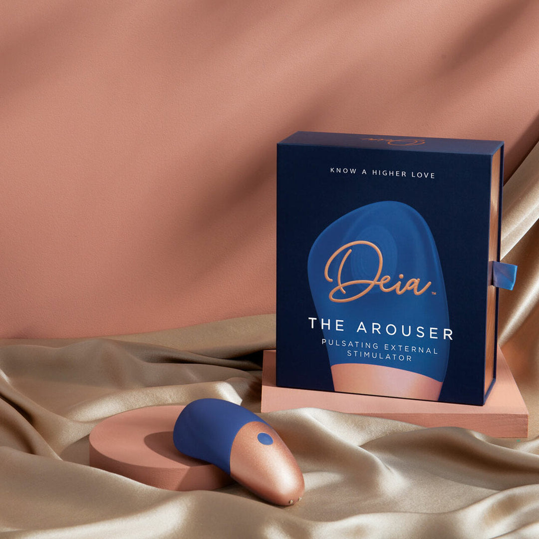 Deia The Arouser Pulsating Clitoral Stimulator - joujou.com.au